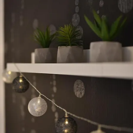 Királykút 2 - Ingyen Parkolás, Bicajok, Ac Apartamento Székesfehérvár